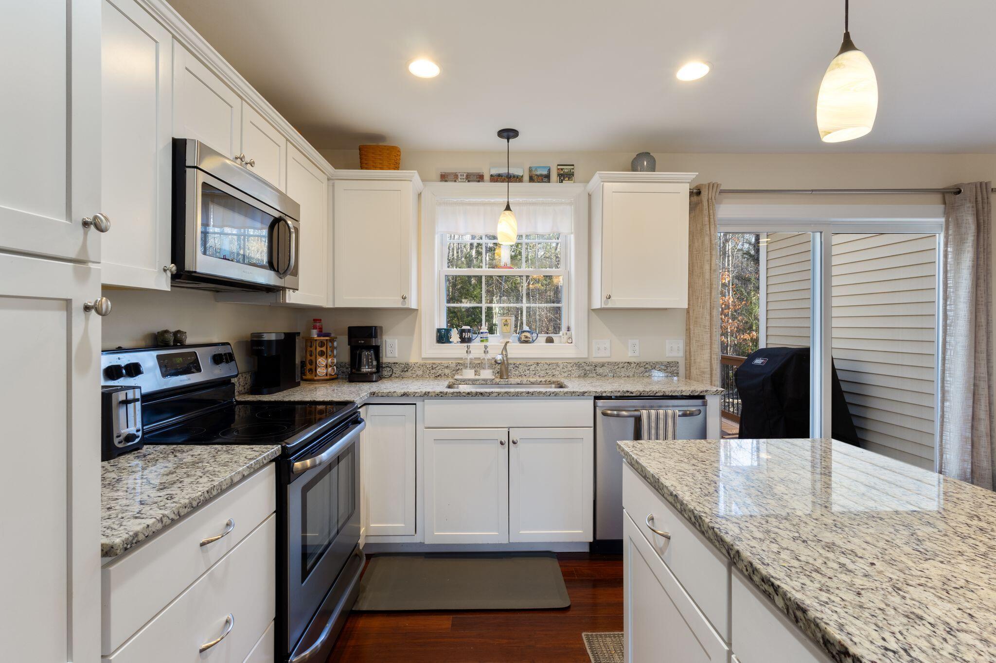 5 A Sorrento Way, Unit 5A Gray, ME 04039 - Photo 8 of 41 5A_Sorrento_Wy_08