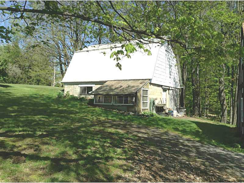 1855 Valley Road New Castle, PA 16105 - Photo 4 of 15 Exterior Front.