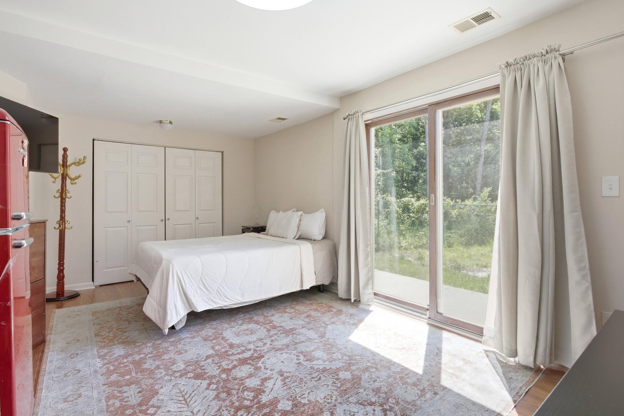 11701 Braddock Road Fairfax, VA 22030 - Photo 24 of 70