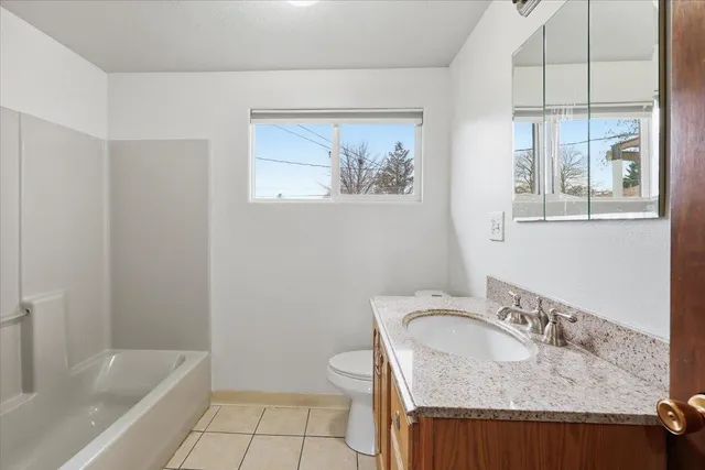 $319,950 | 1219 North Lewis Road, Spokane Valley, WA 99212