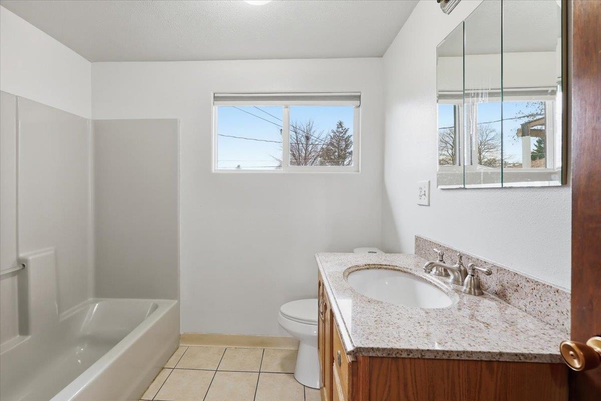 1219 North Lewis Road Spokane Valley, WA 99212 - Photo 14 of 20