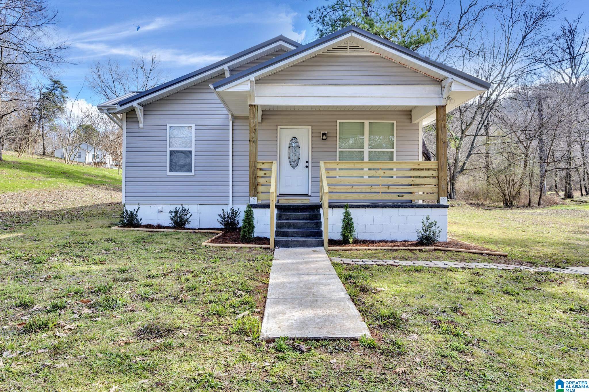 2737 22nd Street Southwest Birmingham, AL 35211 - Photo 2 of 26