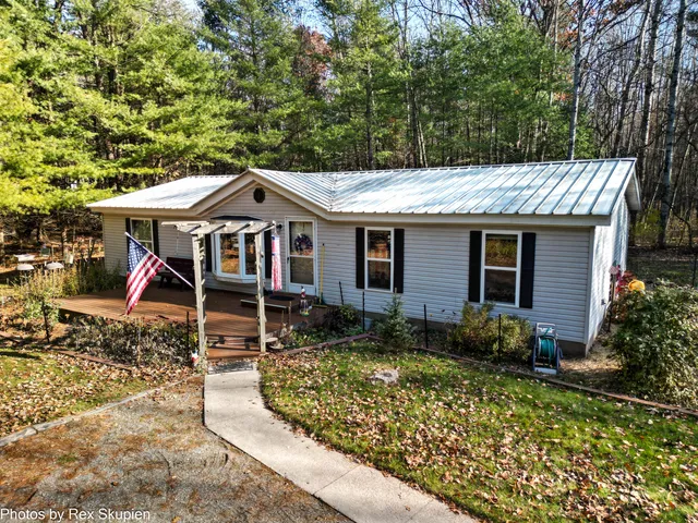 $340,000 | 7110 Thornapple Avenue, Newaygo, MI 49337