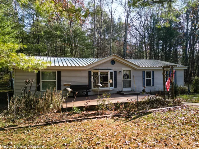 $340,000 | 7110 Thornapple Avenue, Newaygo, MI 49337