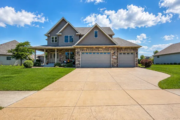 $658,900 | 9723 Elle Avenue, St. John, IN 46373