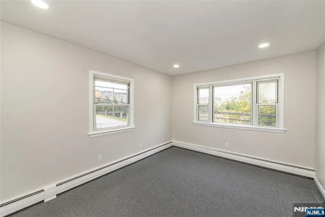 $2,250 | 83 Shepherd Lane, Unit 2, Totowa, NJ 07512