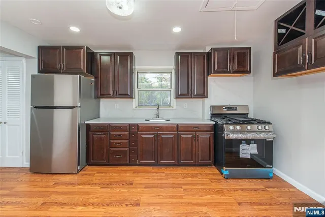 $2,250 | 83 Shepherd Lane, Unit 2, Totowa, NJ 07512