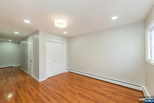 $2,250 | 83 Shepherd Lane, Unit 2, Totowa, NJ 07512