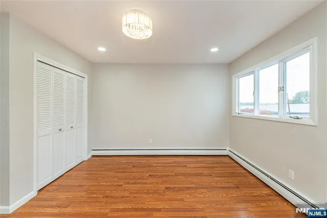 $2,250 | 83 Shepherd Lane, Unit 2, Totowa, NJ 07512