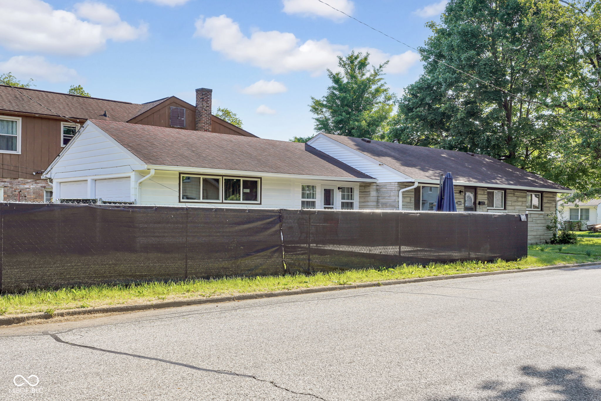 2019 19th Street Columbus, IN 47201 - Photo 3 of 22