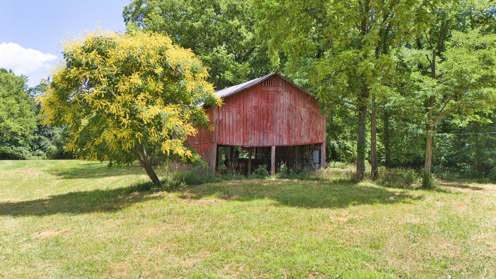 820 Edwards Road Russellville, KY 42276 - Photo 14 of 23 a view of a house with a yard