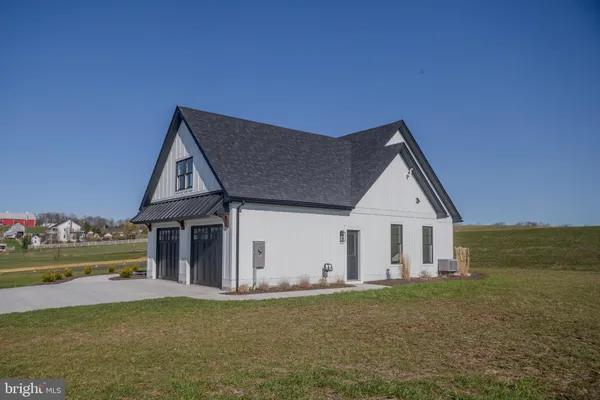 $599,900 | 15 Walnut Ridge, Grantsville, MD 21536