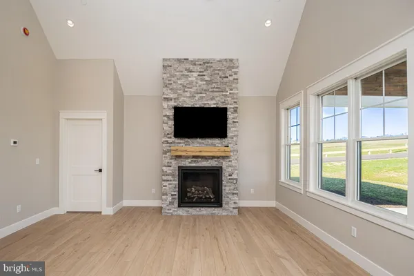 $599,900 | 15 Walnut Ridge, Grantsville, MD 21536