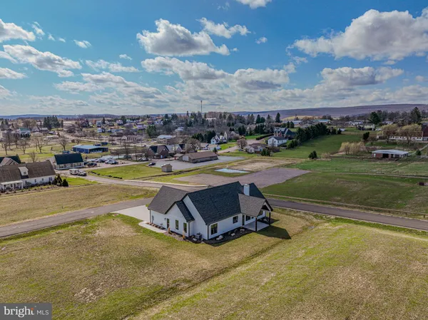 $599,900 | 15 Walnut Ridge, Grantsville, MD 21536