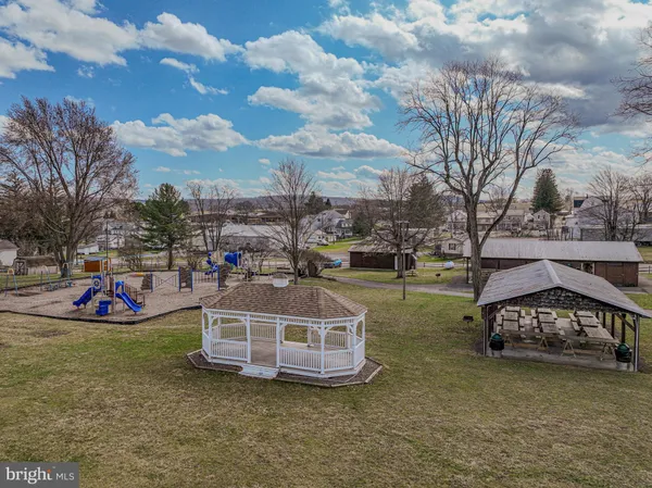 $599,900 | 15 Walnut Ridge, Grantsville, MD 21536