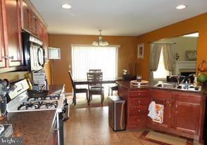 310 Riviera Street Mount Wolf, PA 17347 - Photo 7 of 15 Gallery Image 7