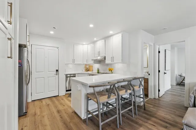 $6,500 | 1562 Camino Del Mar, Del Mar, CA 92014