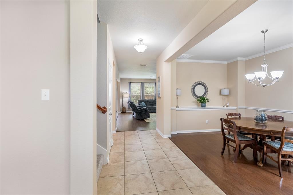 12208 Vienna Apple Road Fort Worth, TX 76244 - Photo 11 of 40