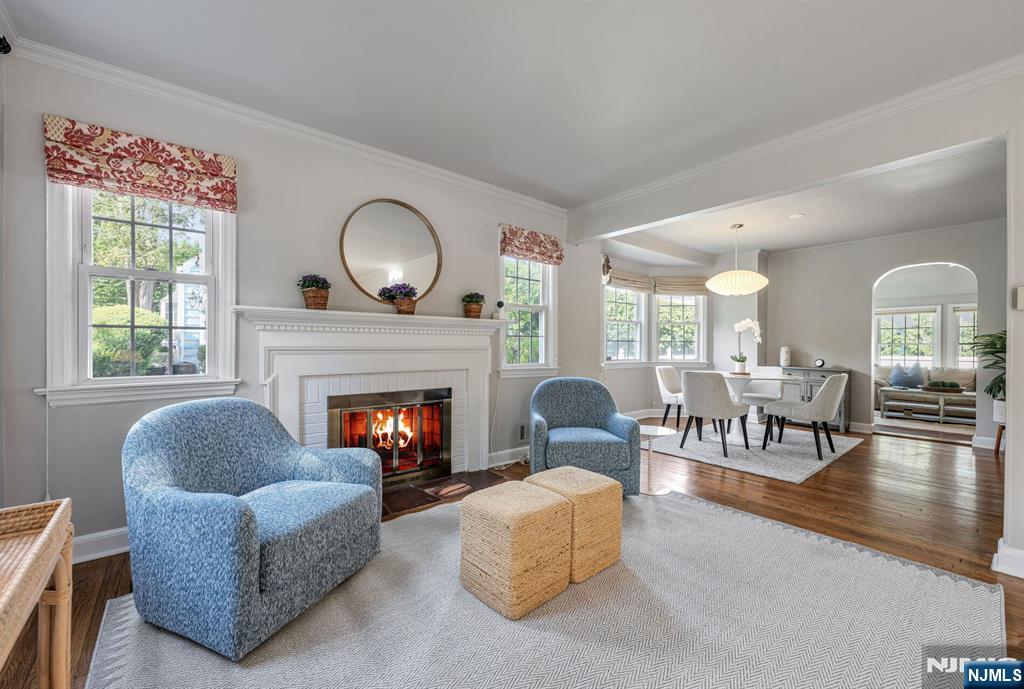 451 Bogert Avenue Ridgewood, NJ 07450 - Photo 8 of 33