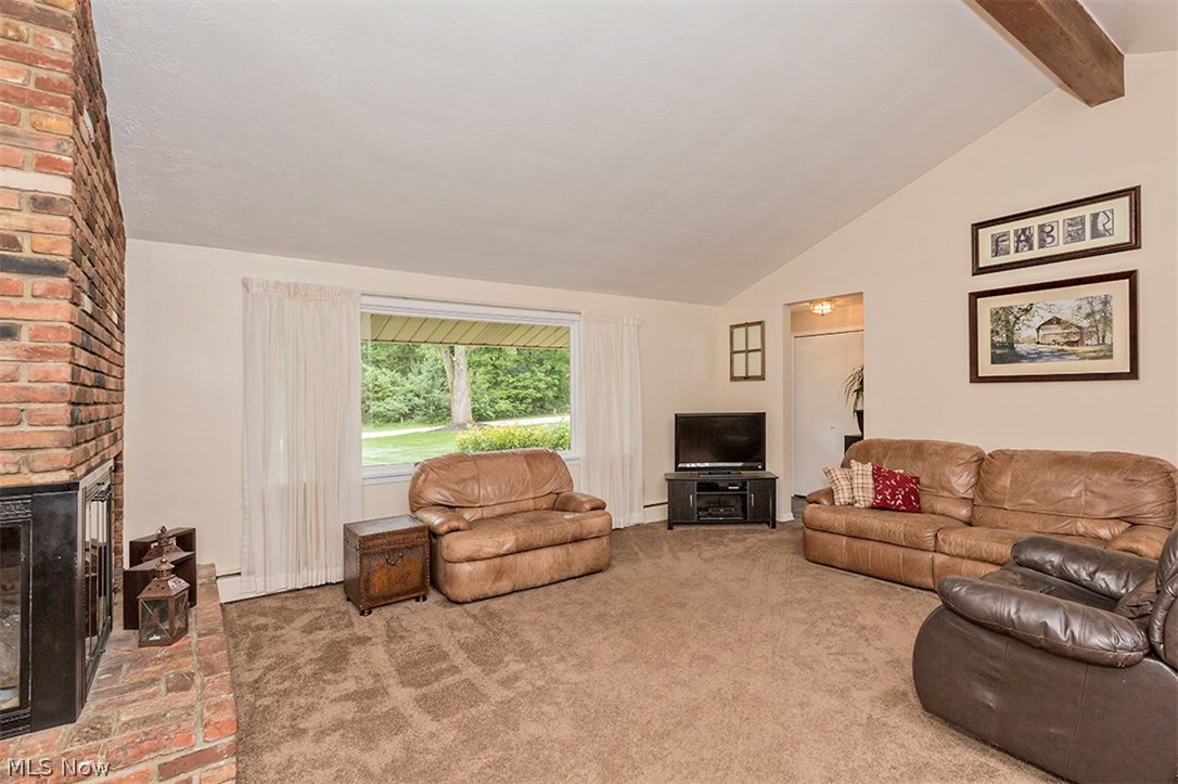 15365 Dale Road Chagrin Falls, OH 44022 - Photo 6 of 35 Gallery Image 6