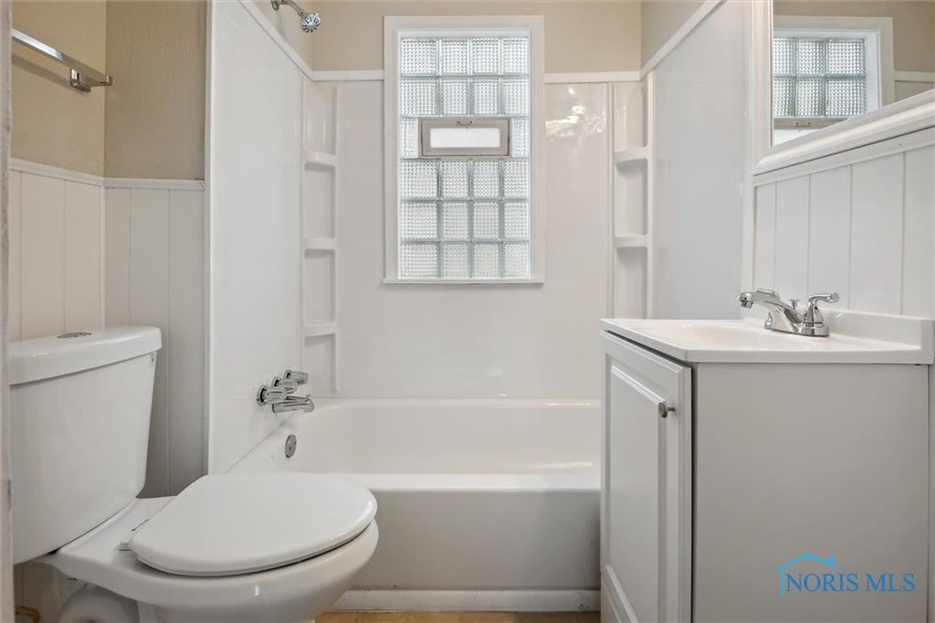 1746 Mansfield Road Toledo, OH 43613 - Photo 22 of 28 Gallery Image 22