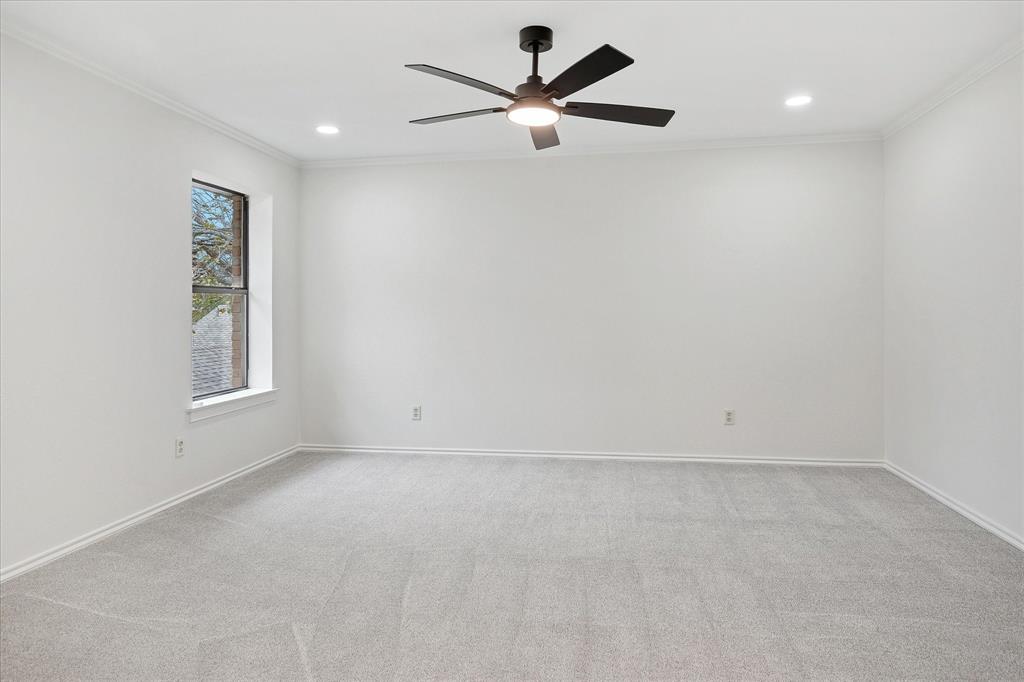 62 Legend Road Benbrook, TX 76132 - Photo 21 of 27 Upstairs secondary bedroom with two closets
