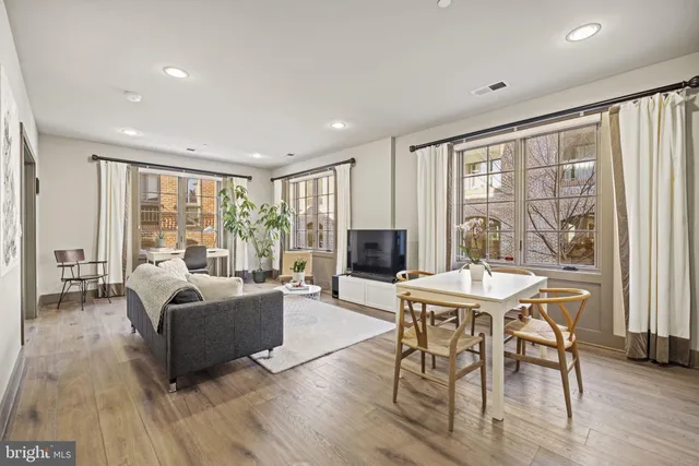 $4,500 | 3220 Grace Street Northwest, Unit 2, Washington, DC 20007