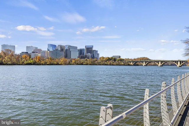 $4,500 | 3220 Grace Street Northwest, Unit 2, Washington, DC 20007