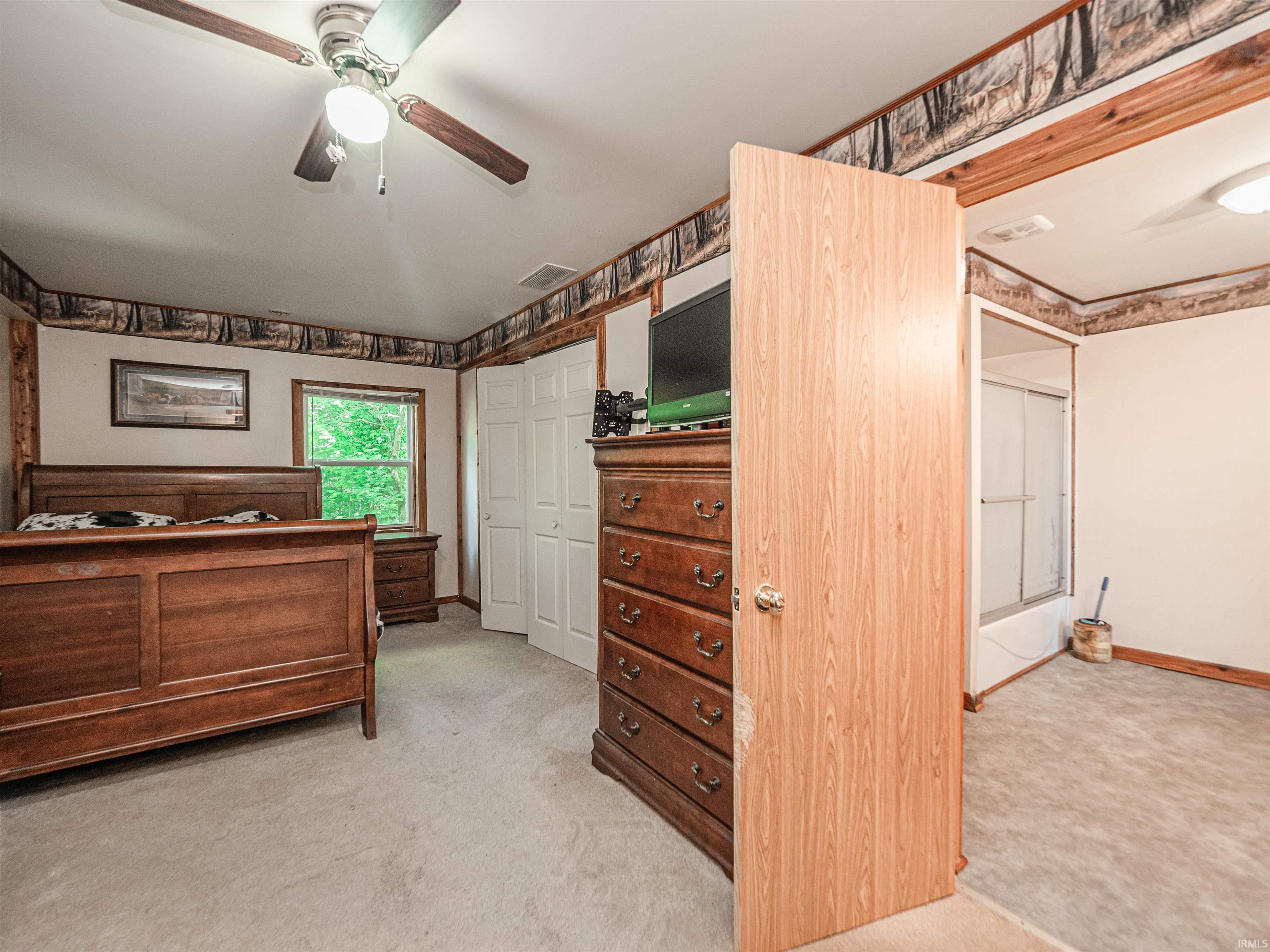 10264 South State Road Oakland City, IN 47660 - Photo 16 of 33