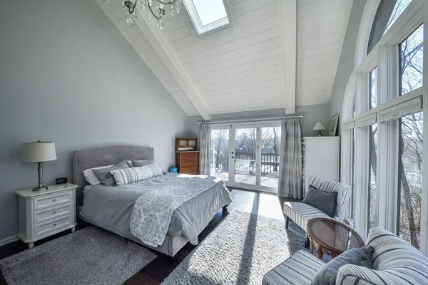 $815,000 | 1907 Shoreline Drive, St. Charles, IL 60174