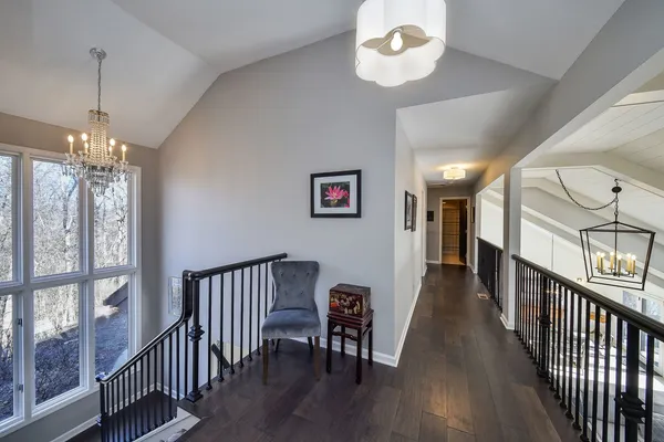 $815,000 | 1907 Shoreline Drive, St. Charles, IL 60174