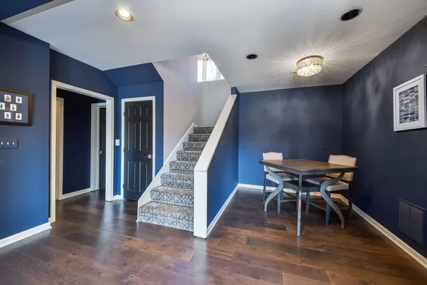 $815,000 | 1907 Shoreline Drive, St. Charles, IL 60174