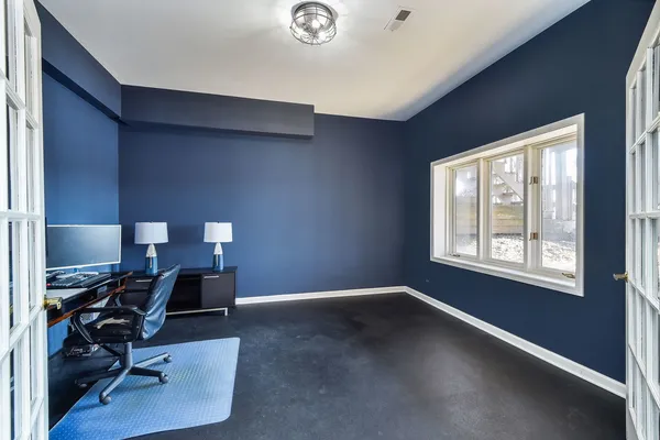 $815,000 | 1907 Shoreline Drive, St. Charles, IL 60174