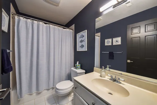 $815,000 | 1907 Shoreline Drive, St. Charles, IL 60174