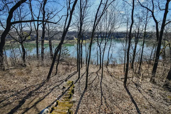 $815,000 | 1907 Shoreline Drive, St. Charles, IL 60174