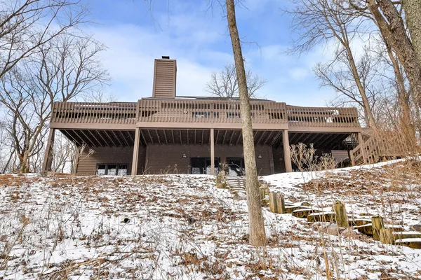 $815,000 | 1907 Shoreline Drive, St. Charles, IL 60174