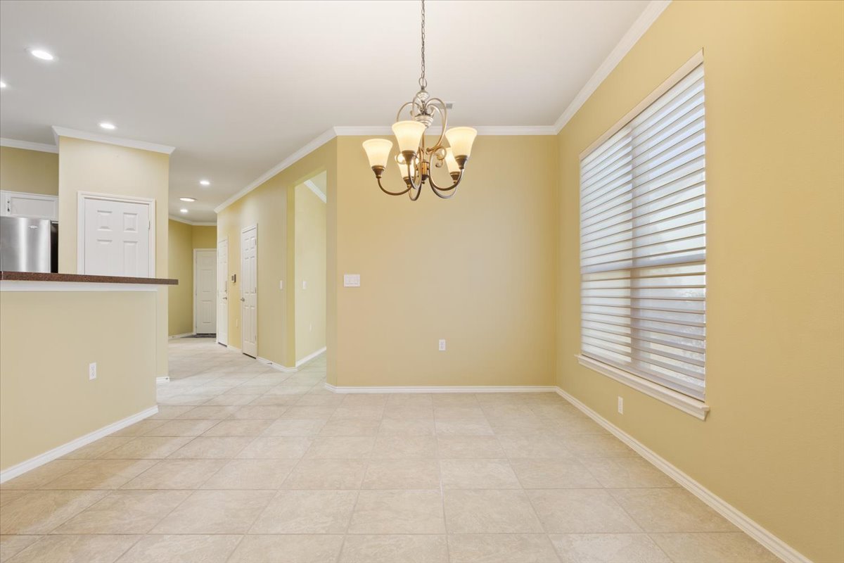 113 Sunny Side Bend Georgetown, TX 78633 - Photo 13 of 33