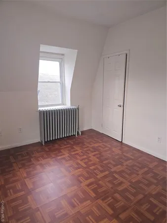 $1,399 | 19 Elizabeth Street, Unit 4, Port Jervis, NY 12771