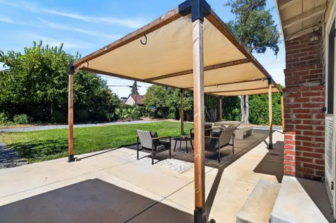 $410,000 | 2229 Juliesse Avenue, Sacramento, CA 95821