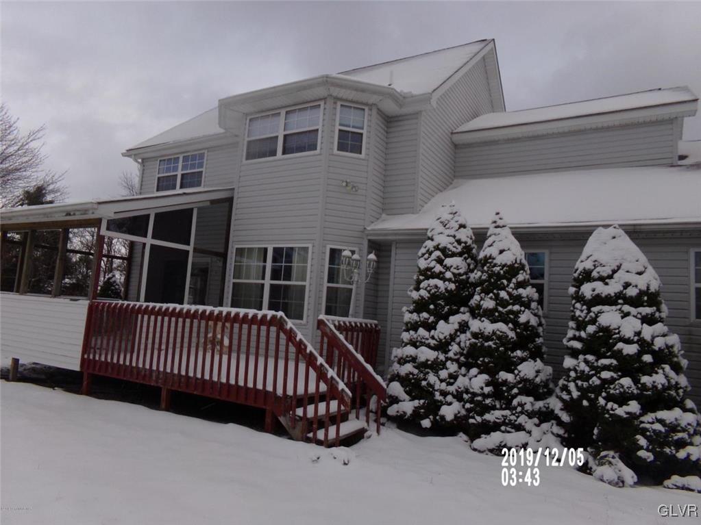 2610 Ramon Drive Blakeslee, PA 18610 - Photo 6 of 31 Rear view