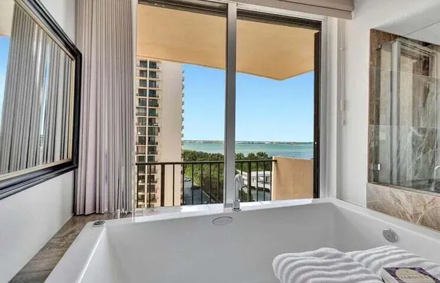 $5,200 | 4200 North Ocean Drive, Unit 1905, Singer Island, FL 33404