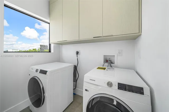 $3,690,000 | 3225 Canal Drive, Pompano Beach, FL 33062