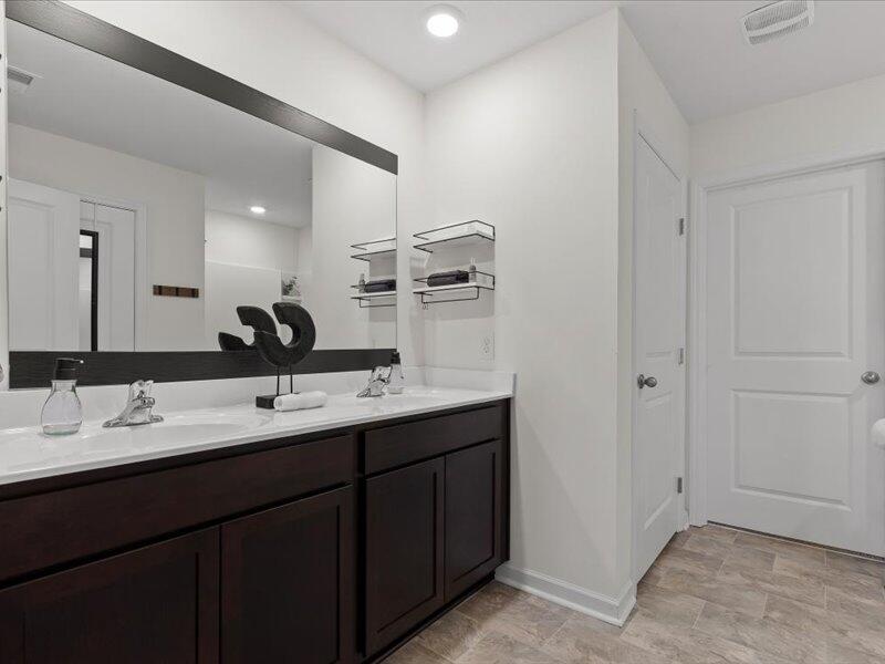 151 Lindsell Road Athens, TN 37303 - Photo 36 of 49 Master Double vanity