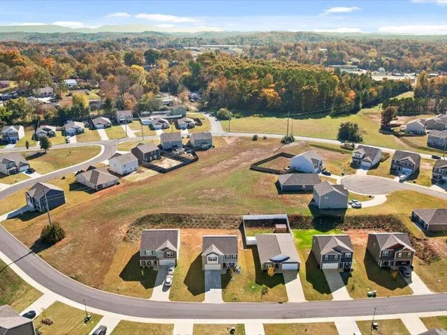 $335,000 | 151 Lindsell Road, Athens, TN 37303