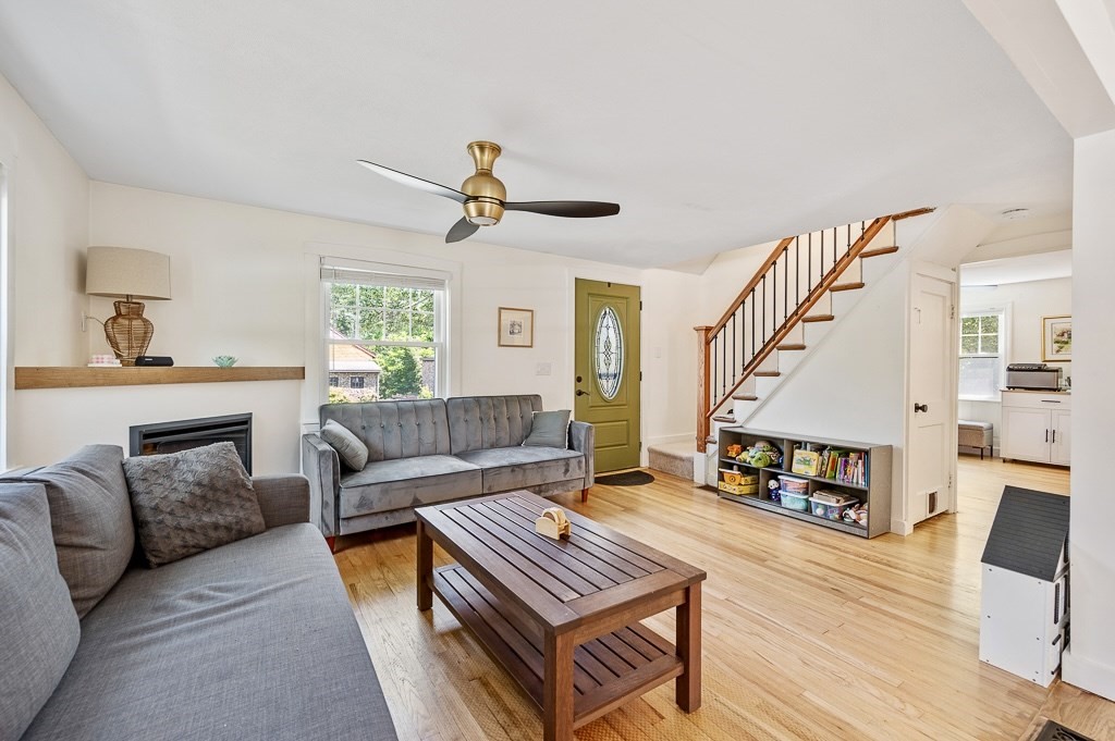143 Prospect Street Ashland, MA 01721 - Photo 5 of 33 Gallery Image 5