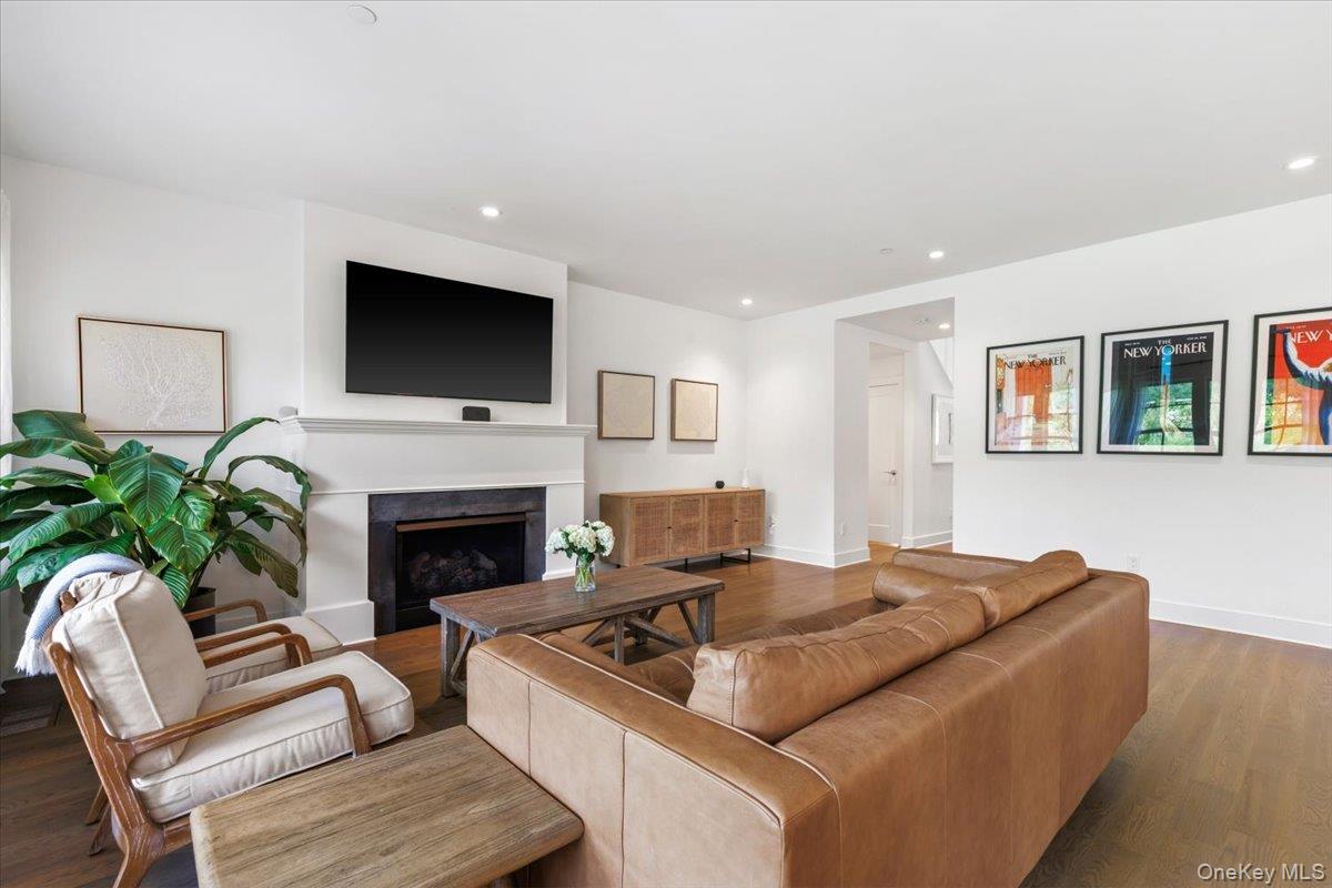 3 Jasmine Lane Rye Brook, NY 10573 - Photo 8 of 31