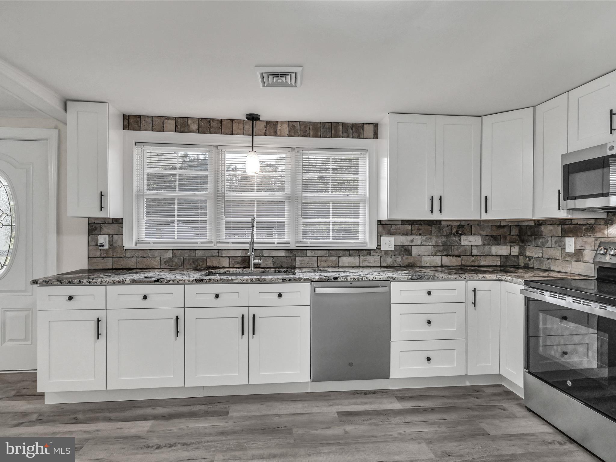 30 Pine Hill Road Andreas, PA 18211 - Photo 11 of 36 Kitchen