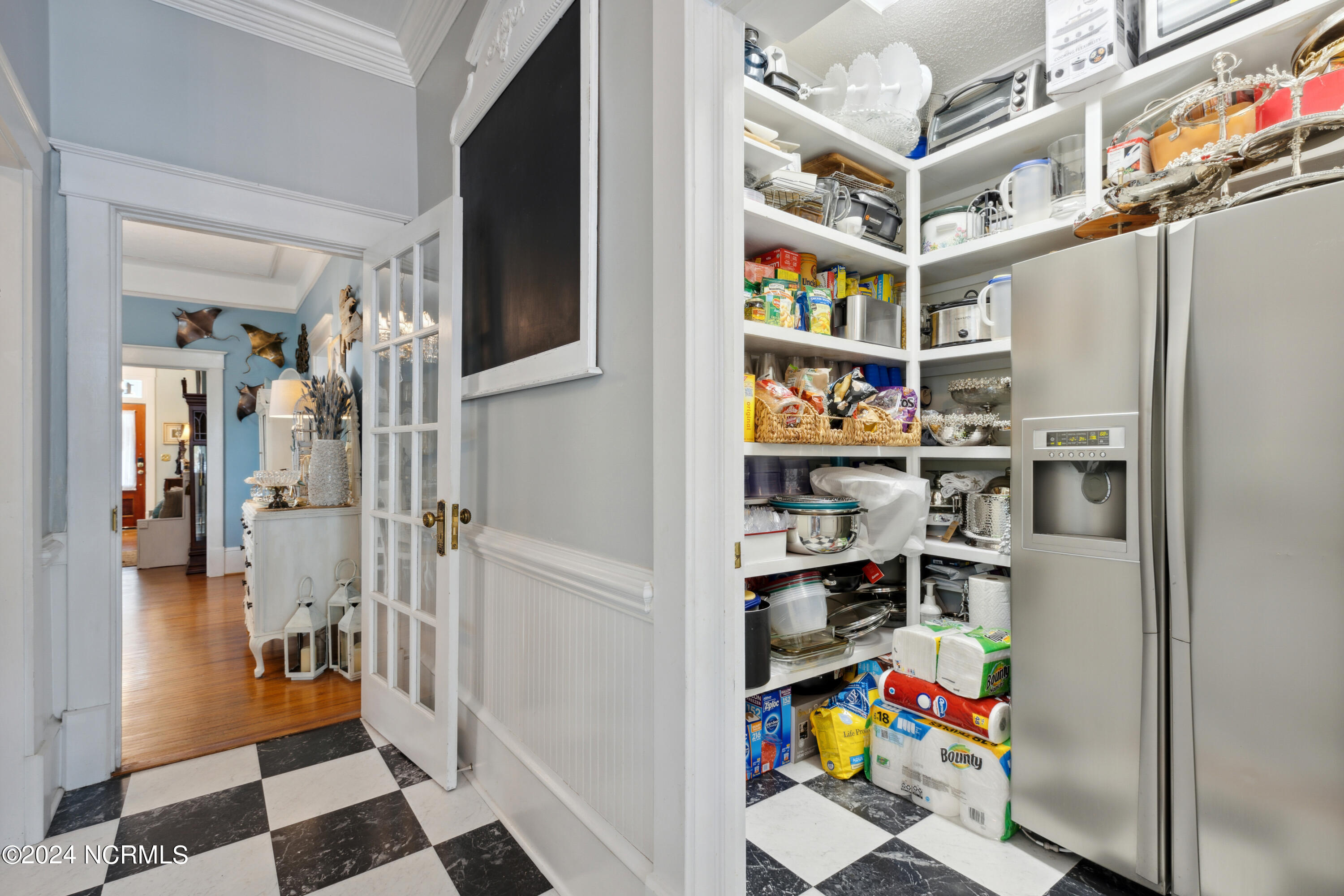 1809 Perry Avenue Wilmington, NC 28403 - Photo 18 of 44 Pantry