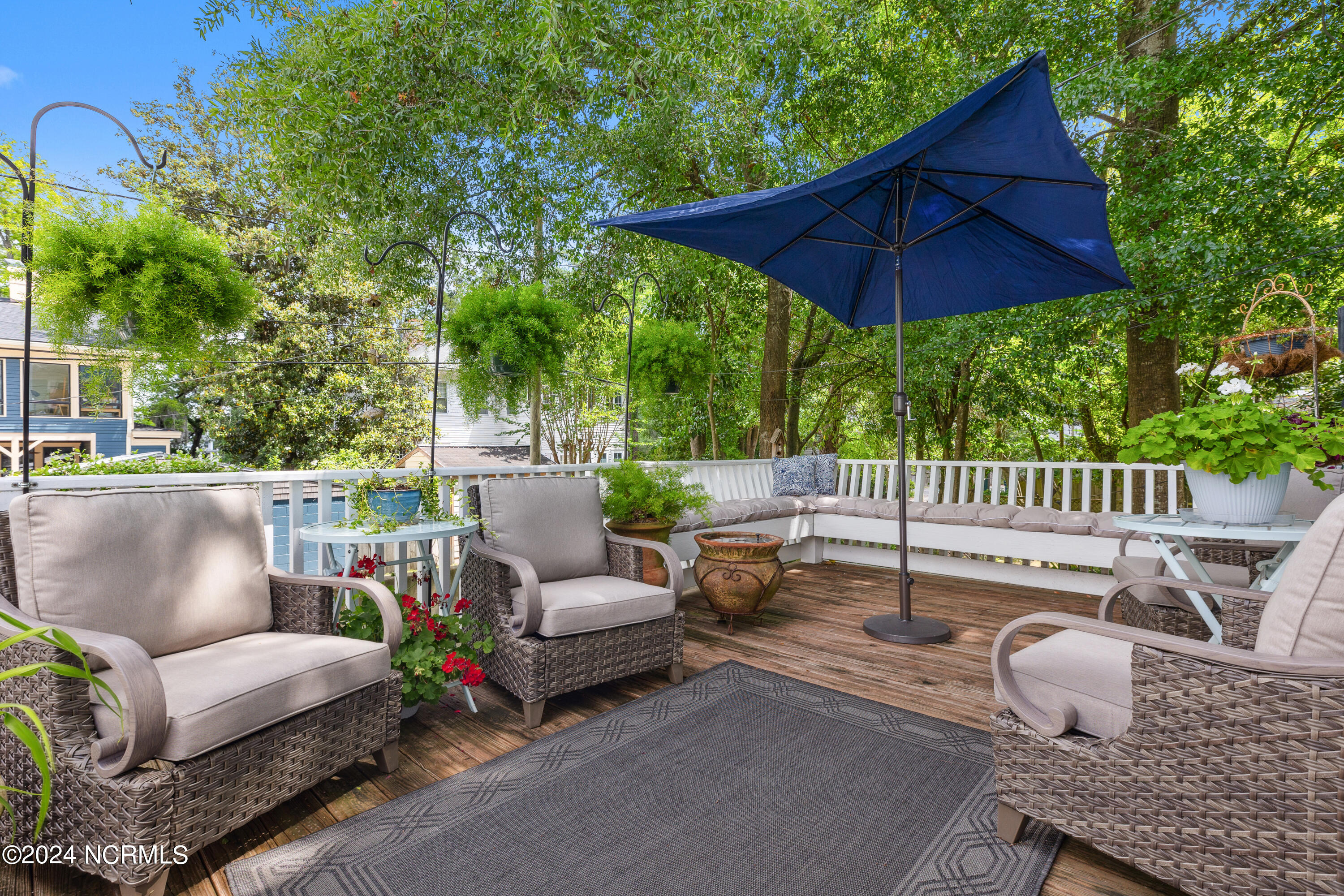 1809 Perry Avenue Wilmington, NC 28403 - Photo 34 of 44 large deck