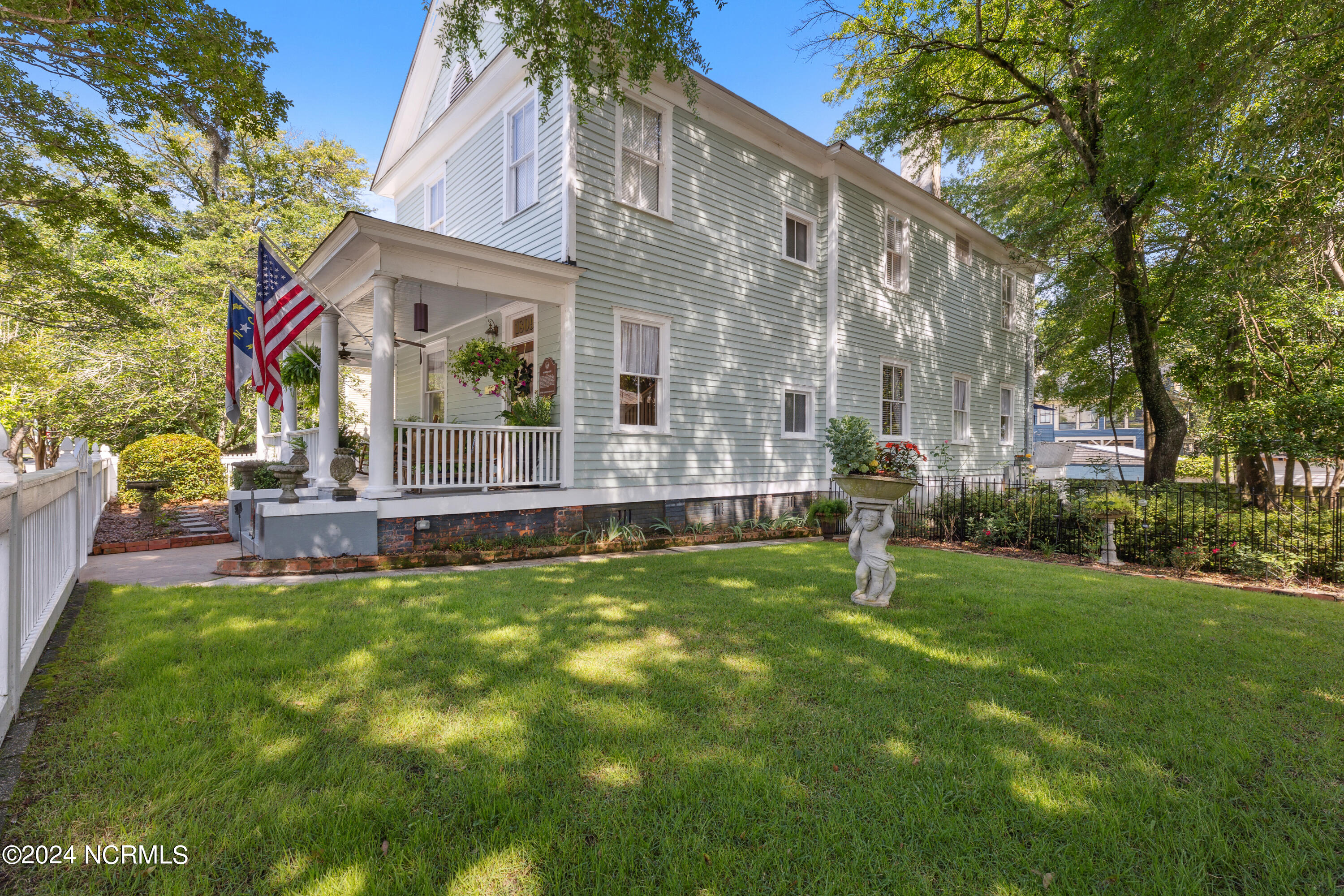 1809 Perry Avenue Wilmington, NC 28403 - Photo 41 of 44 side view
